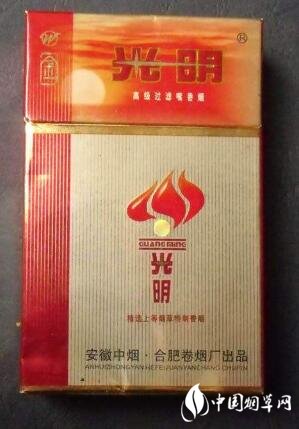 店铺卖外烟【店里卖外烟违法】
