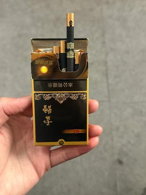 品味奢华，不同品牌高档香烟的传奇魅力